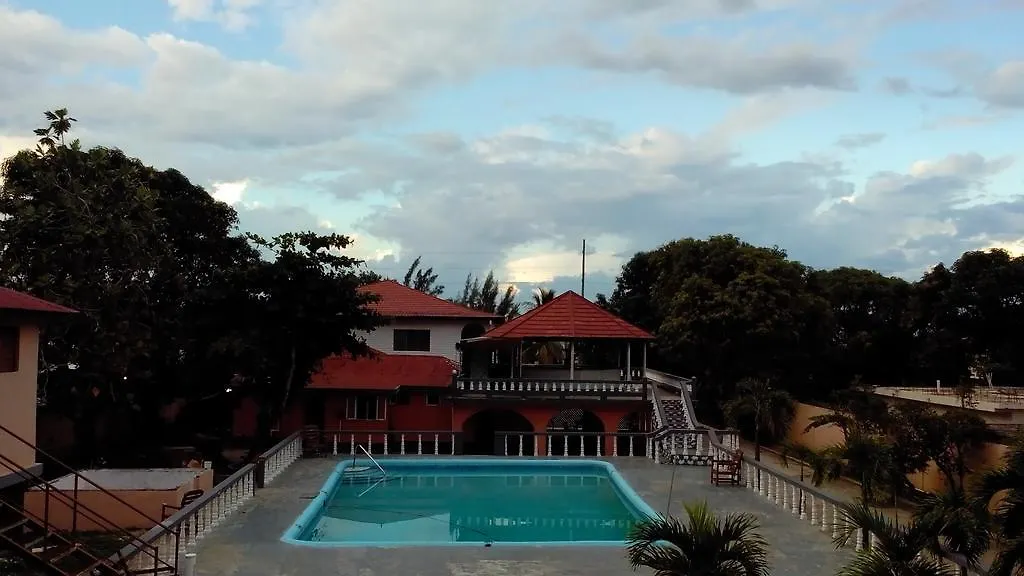 Salem Resort Runaway Bay Appartamento