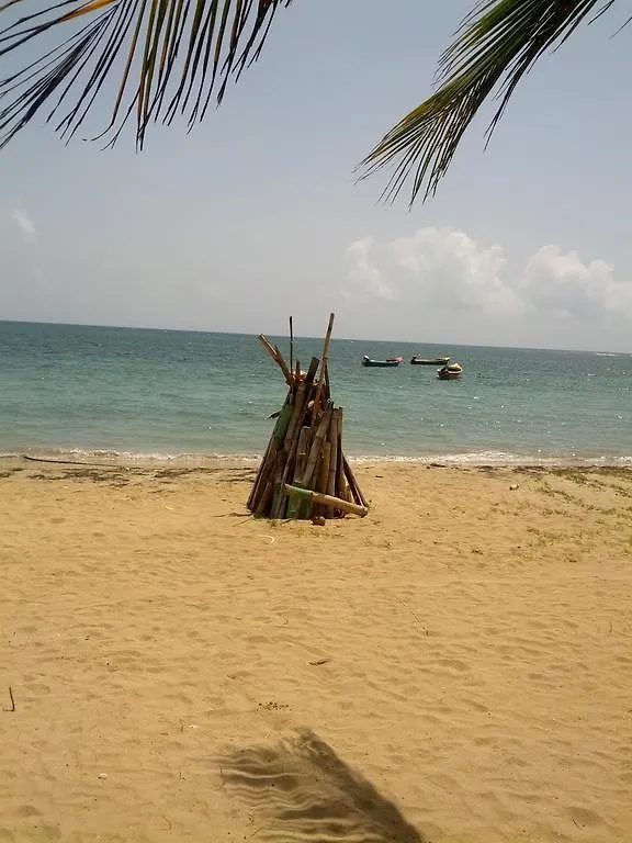 Salem Resort Runaway Bay Appartamento